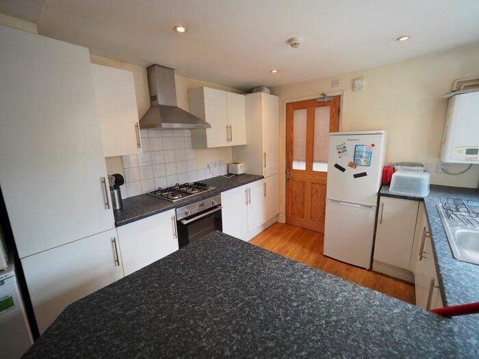 6 Bedroom Semi-Detached House To Rent In Egham Hill, Egham, TW20