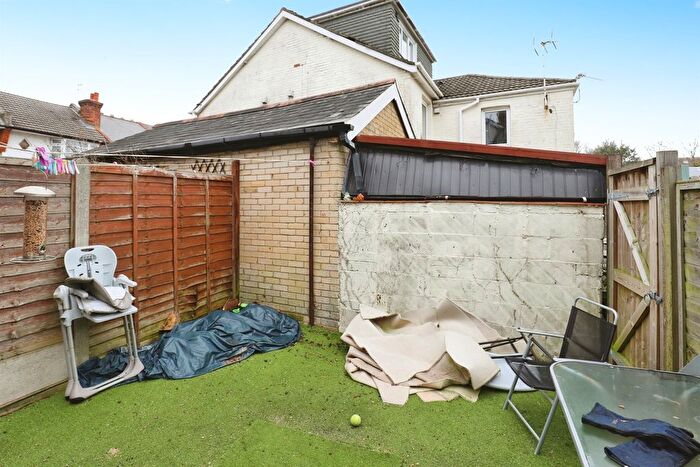 3 Bedroom Terraced House For Sale In Victoria Place, Bournemouth, BH1