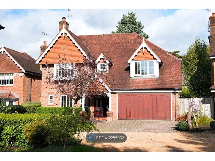5 Bedroom Detached House To Rent In Mayfield, Leatherhead, KT22