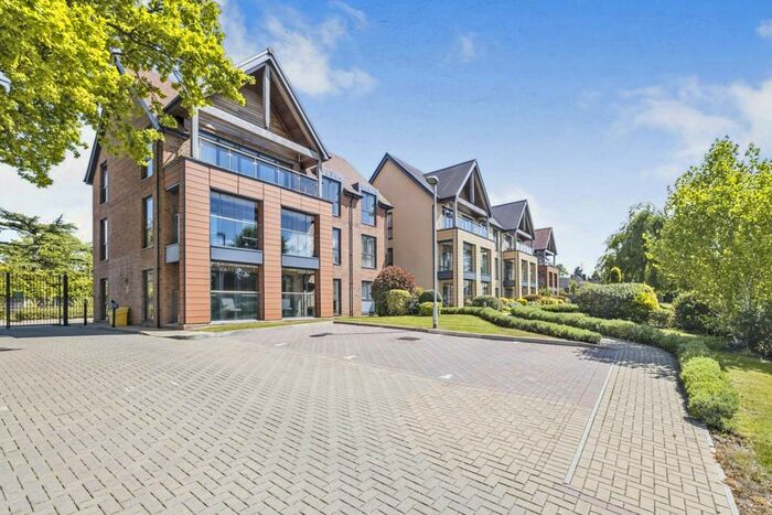 2 Bedroom Retirement Property For Sale In Warwick Road, Solihull, B91