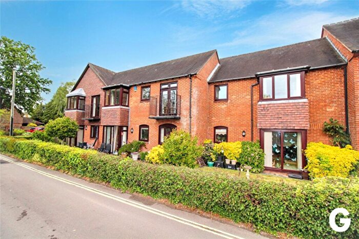2 Bedroom Retirement Property For Sale In Deweys Lane, Ringwood, Hampshire, BH24