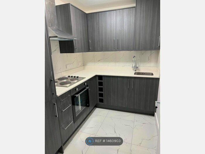 1 Bedroom Flat To Rent In High Street, Grays, RM17