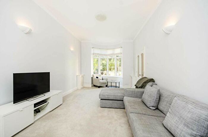 2 Bedroom Apartment To Rent In Hopefield Ave, Queen's Park, NW6