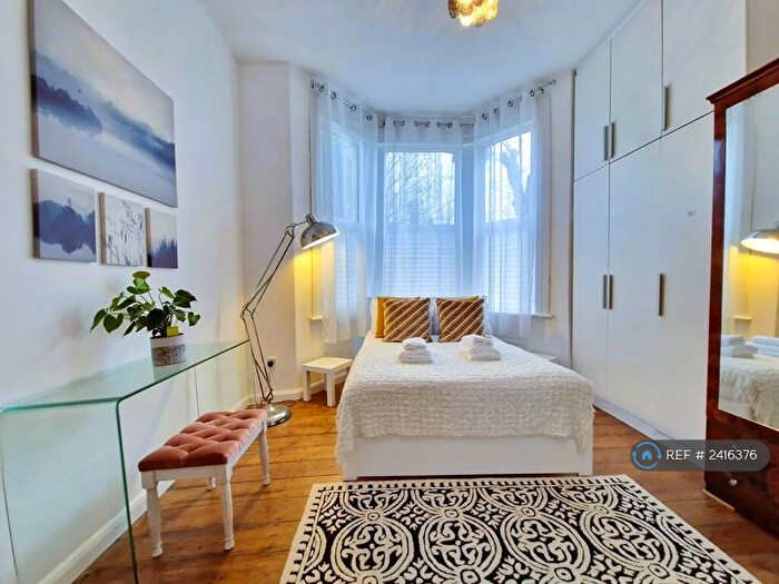 1 Bedroom Flat To Rent In Bulwer Road, London, E11