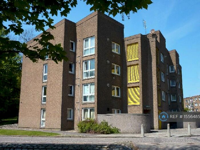 3 Bedroom Flat To Rent In Ivanhoe Road, Cumbernauld, G67