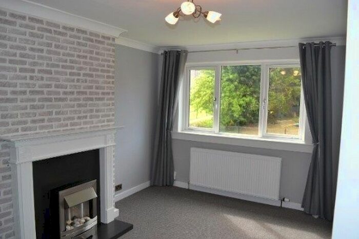 1 Bedroom Flat To Rent In Dunsinaine Drive, Perth, Perthshire PH1