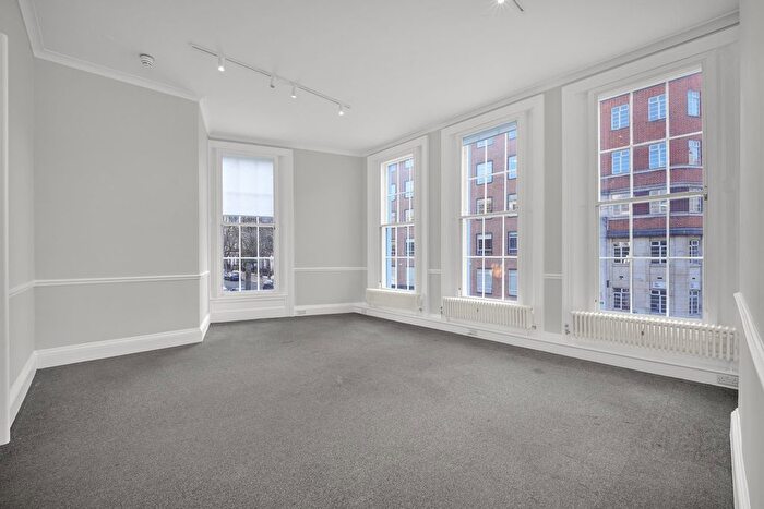 4 Bedroom Town House To Rent In Doughty Street, London, WC1N