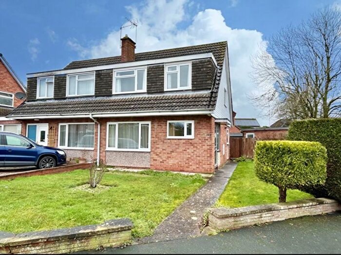 3 Bedroom Semi-Detached House For Sale In Masons Place, Newport, TF10