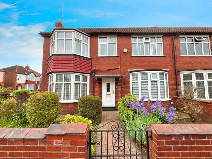 3 Bedroom Semi Detached House For Sale In Braemar Road, Doncaster, DN2