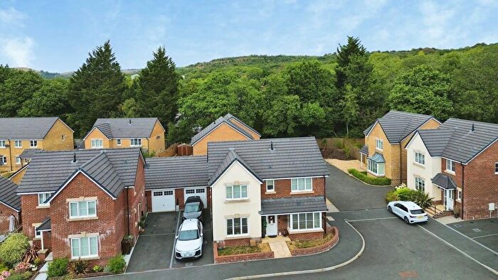 4 Bedroom Detached House For Sale In Beech Avenue, Aberbargoed, CF81
