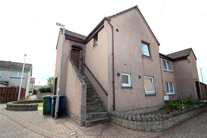 1 Bedroom Apartment For Sale In Kilmuir Court, Inverness, IV3