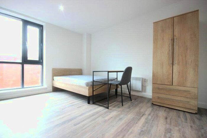 4 Bedroom Flat To Rent In The Butts, Worcester, Worcestershire, WR1