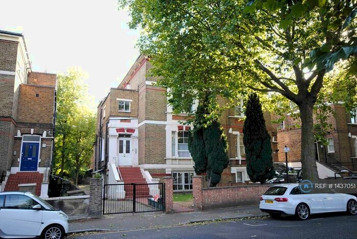 Studio To Rent In Hillmarton Road, London, N7