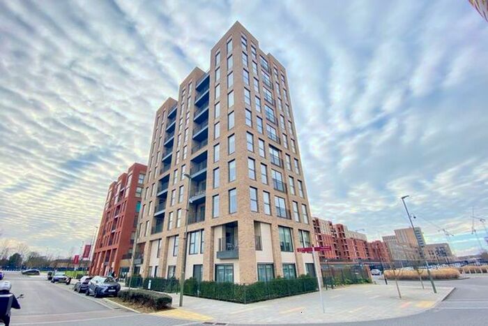 3 Bedroom Flat To Rent In Thistleton House, Colindale Gardens, NW9