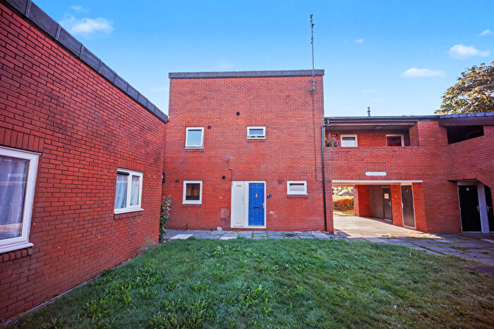 1 Bedroom Flat For Sale In Fell View, Chorley, Lancashire, PR6
