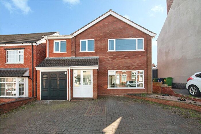 5 Bedroom Detached House For Sale In Ladysmith Road, Halesowen, West Midlands, B63