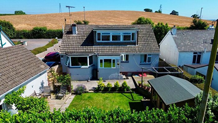 4 Bedroom Detached House For Sale In Totnes Road, Ipplepen, Newton Abbot, TQ12