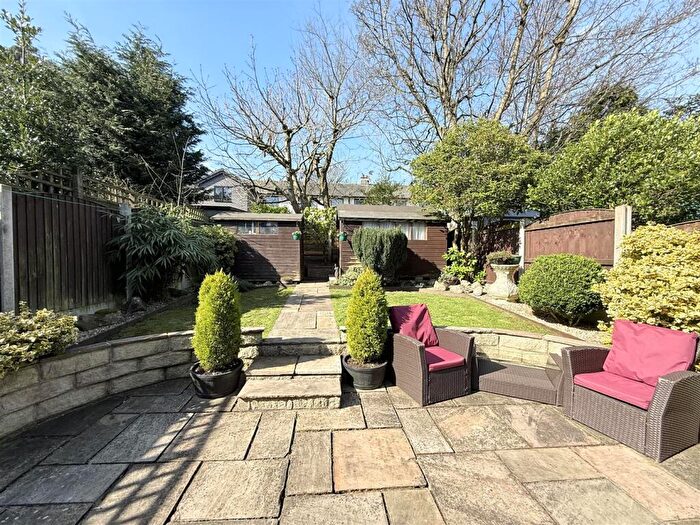 3 Bedroom Terraced House For Sale In Cross Street, Hollingworth, Hyde, SK14