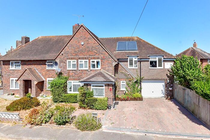 5 Bedroom Semi-Detached House For Sale In Tacklee Road, Yapton, West Sussex, BN18