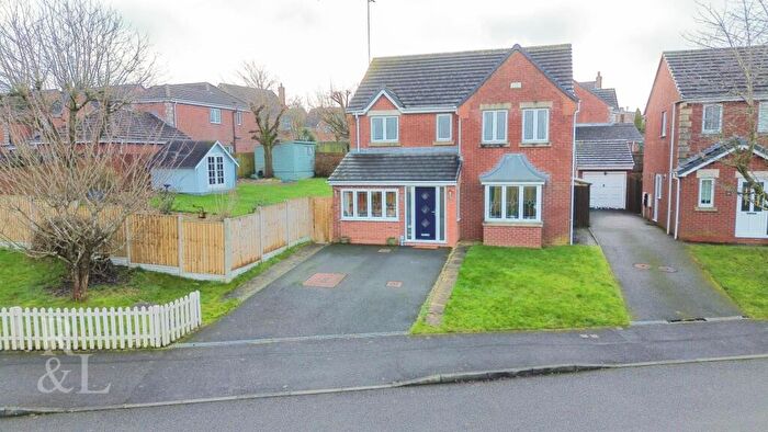4 Bedroom Detached House For Sale In Harebell Close, Woodville, DE11