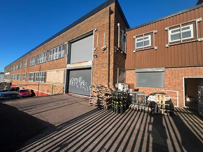 Retail Property To Rent In Warstock Road, Birmingham, B14