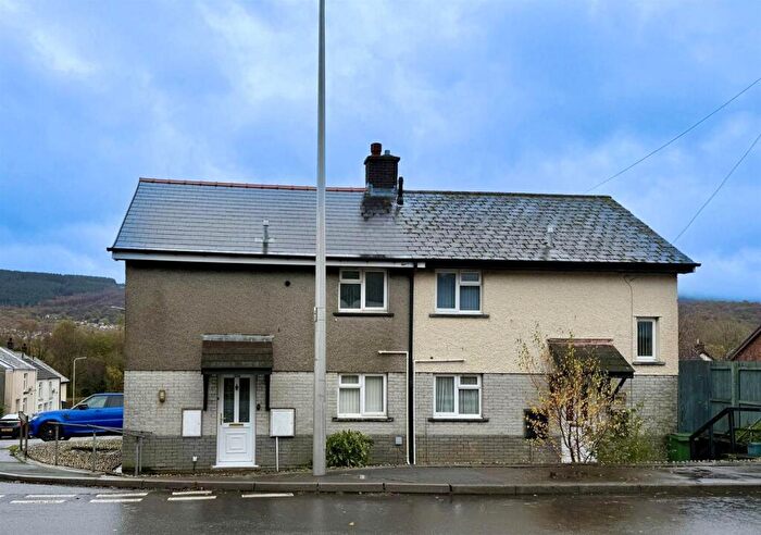 2 Bedroom Semi Detached House For Sale In Cardiff Rd, Aberaman, Aberdare, CF44