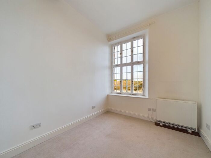 2 Bedroom Flat To Rent In Boddington House, Boddington Lane, Boddington, Nr Cheltenham, GL51