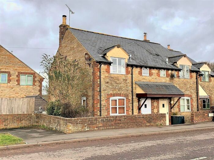 2 Bedroom Terraced House To Rent In The Olde Bakehouse, Brinkworth, Chippenham, SN15