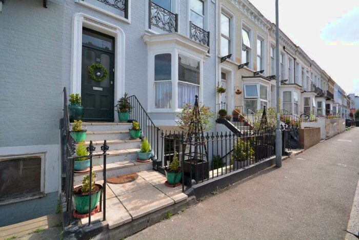 1 Bedroom Flat To Rent In Ethelbert Road, Margate, CT9