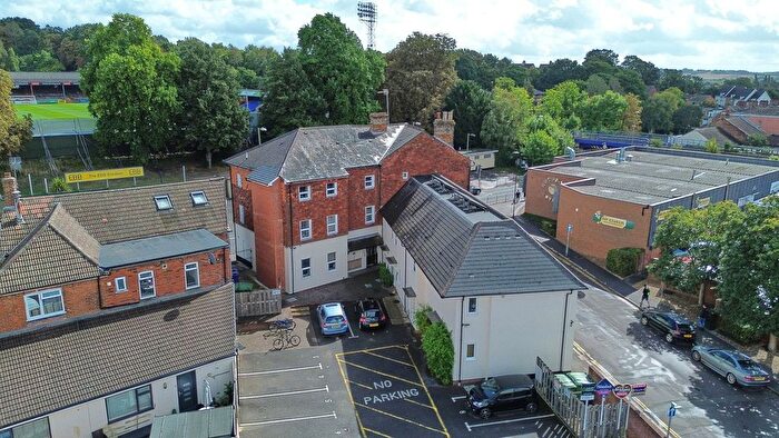 1 Bedroom Flat For Sale In Victoria Road, Aldershot, GU11
