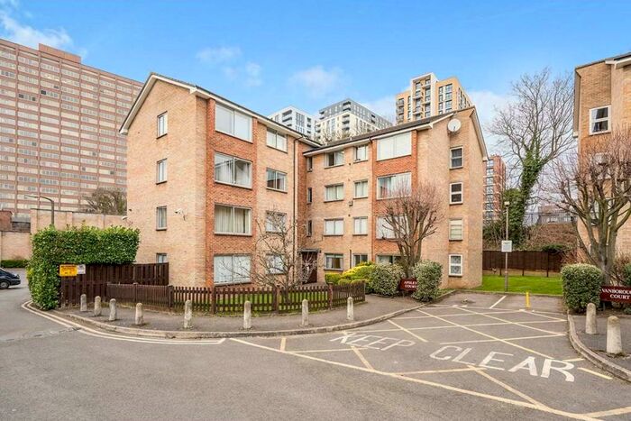 1 Bedroom Flat To Rent In Wellesley Road, Sutton, Surrey, SM2