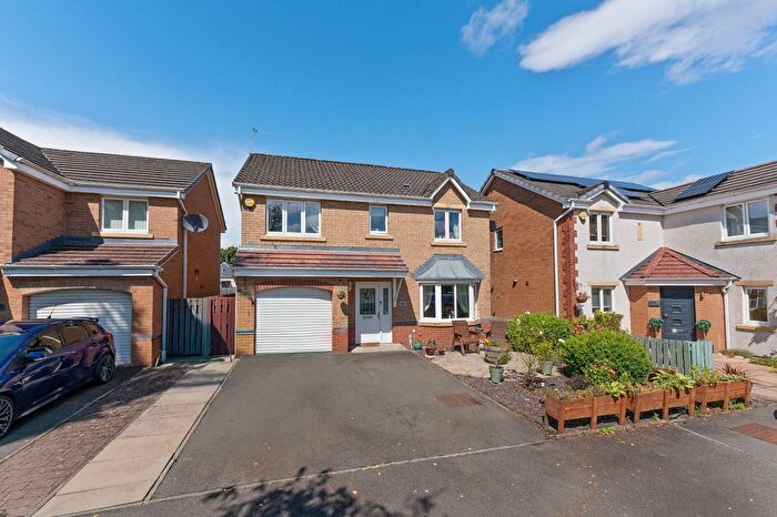 4 Bedroom Detached House For Sale In West Holmes Road, Broxburn, EH52
