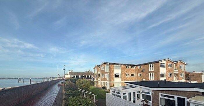 2 Bedroom Flat For Sale In Belvedere Court, Burnham-on-Crouch, Essex, CM0
