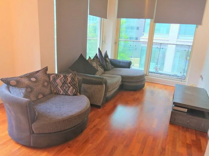 2 Bedroom Apartment To Rent In Leftbank, Spinningfields, M3