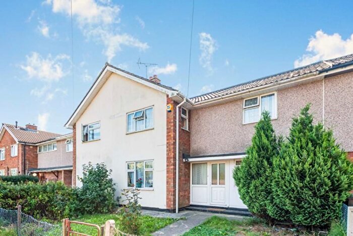 3 Bedroom Terraced House To Rent In Caxton Close, Swindon, SN3