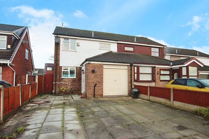 3 Bedroom Semi-Detached House To Rent In Wedge Avenue, Haydock, WA11