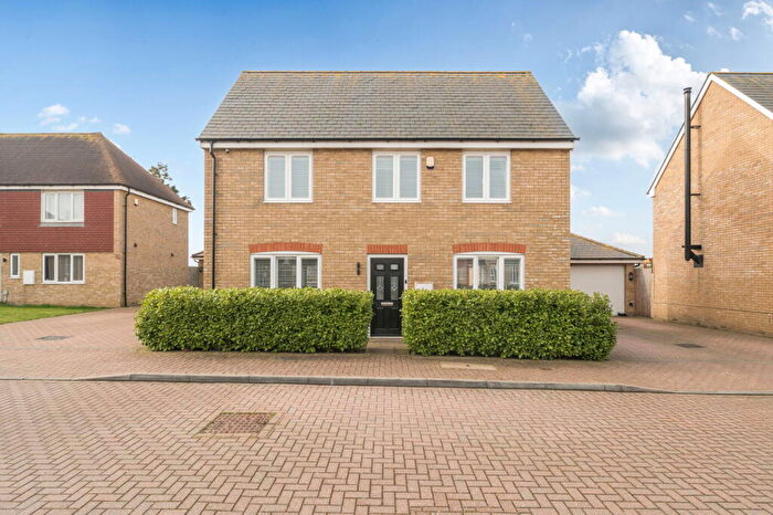 3 Bedroom Detached House For Sale In Mannock Drive, Manston, Ramsgate, CT12