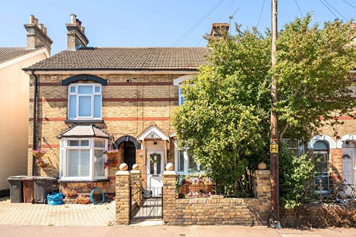 3 Bedroom Terraced House For Sale In Malling Road, Snodland, ME6