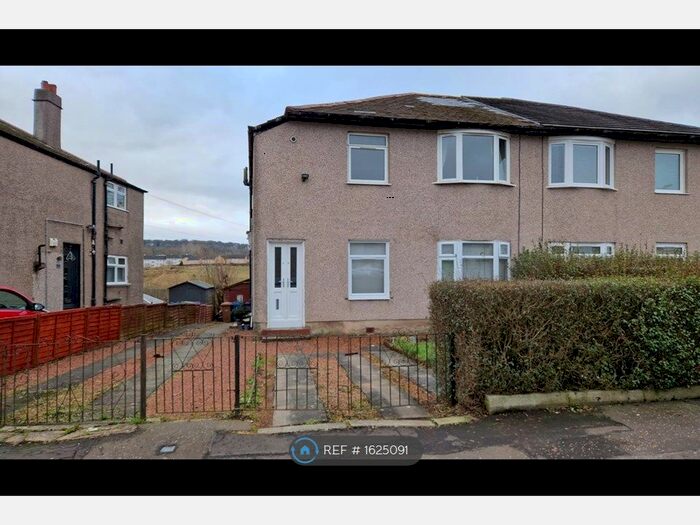 3 Bedroom Flat To Rent In Croftside Avenue, Glasgow, G44
