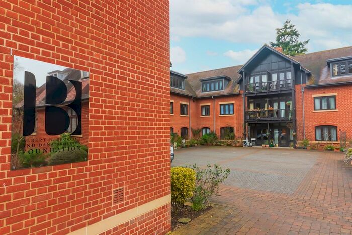 1 Bedroom Flat To Rent In The Broccoli Cloisters, Woolf Drive, Wokingham, RG40