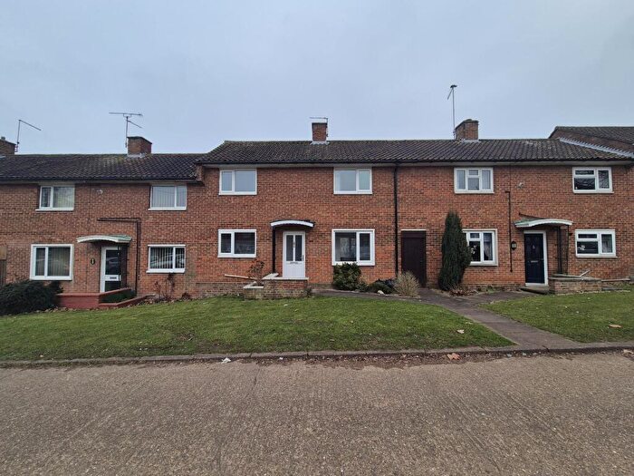 3 Bedroom Terraced House To Rent In Kennet Green, Kingsheath, NN5