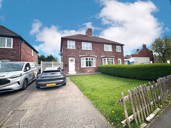 3 Bedroom Property To Rent In Woodhouse Lane, Sheffield, S20