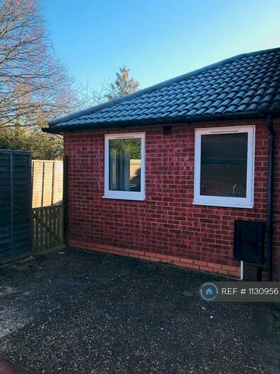 1 Bedroom Bungalow To Rent In Crownhill, Milton Keynes, MK8