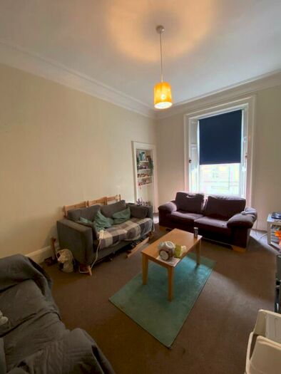 4 Bedroom Flat To Rent In Tay Street, Polwarth, Edinburgh, EH11