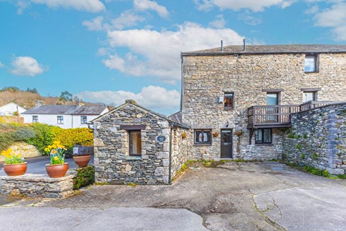 3 Bedroom Barn Conversion For Sale In Stonebeck, Lindale, LA11