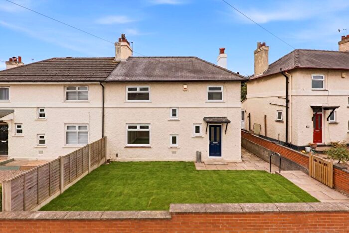 3 Bedroom Semi-Detached House To Rent In Wolley Avenue, New Farnley, Leeds, LS12