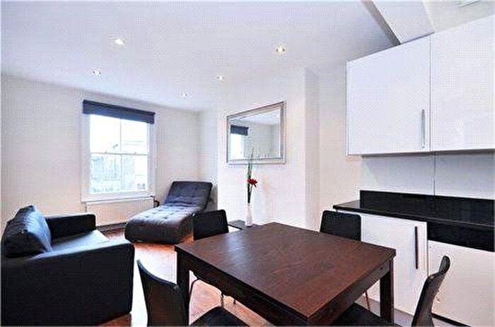 2 Bedroom Flat To Rent In Oakley Road, Islington, N1