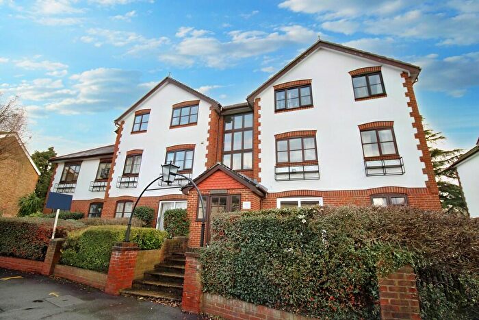 1 Bedroom Flat To Rent In Lenelby Road, Surbiton, KT6