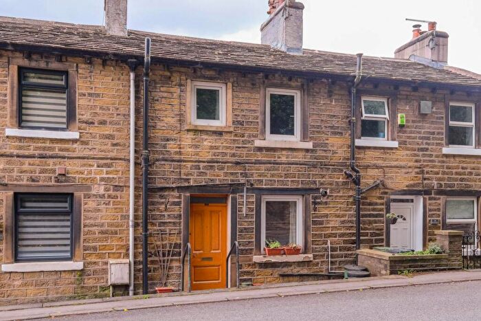 2 Bedroom Terraced House For Sale In Woodhead Road, Holmbridge, HD9