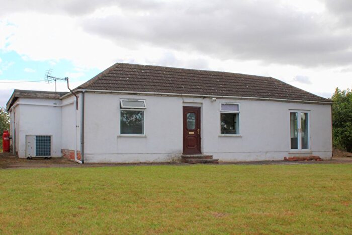 2 Bedroom Bungalow For Sale In Station Road, Howsham, LN7